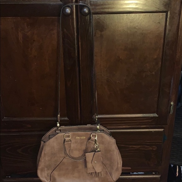 NWOT- Steve Madden Satchel w/adjustable strap - Picture 4 of 7